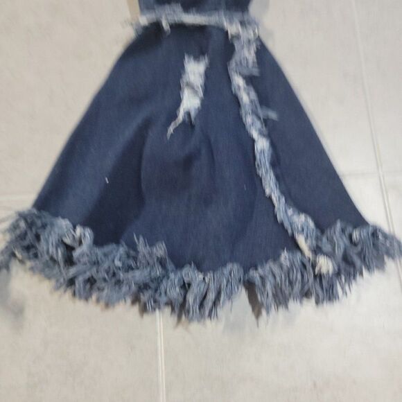 JC & JQ Womens Blue Dark Wash High Rise Stretch Denim Flared Jeans Size Small - Picture 7 of 8